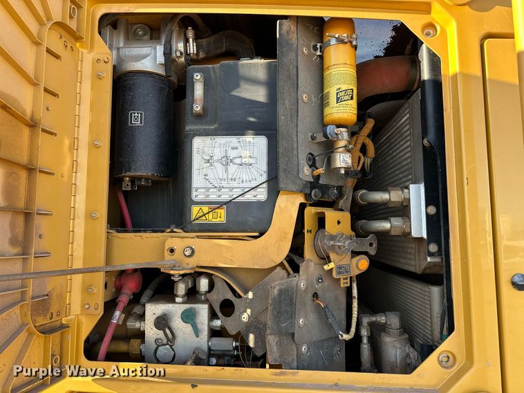 image for item OM9783 2014 Caterpillar  140M3 AWD motor grader