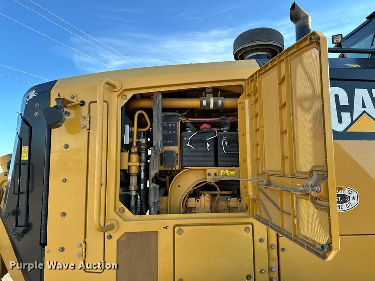 image for item OM9783 2014 Caterpillar  140M3 AWD motor grader