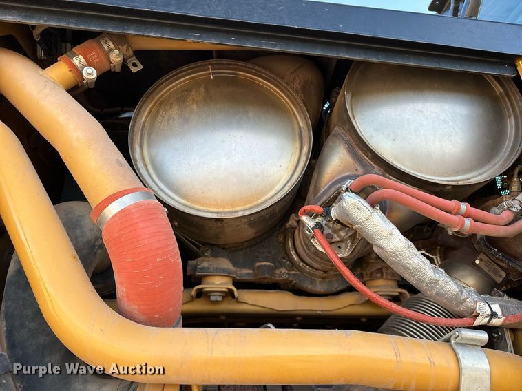 image for item OM9783 2014 Caterpillar  140M3 AWD motor grader