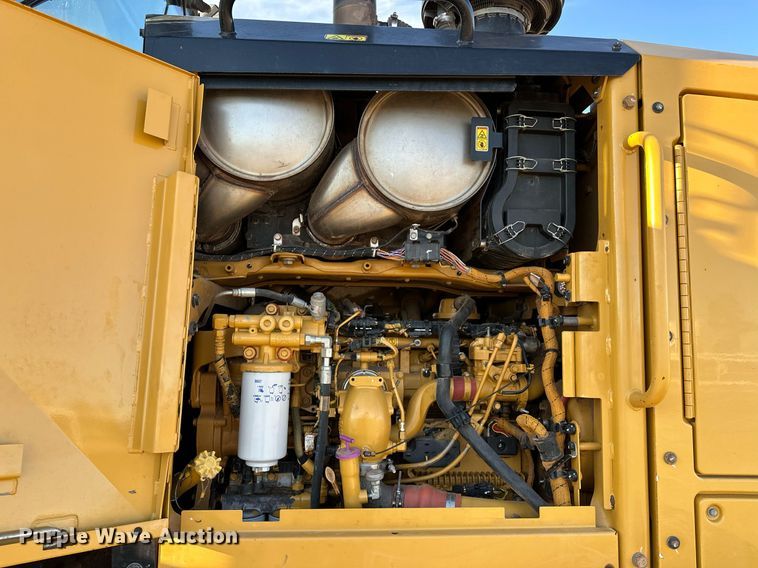 image for item OM9783 2014 Caterpillar  140M3 AWD motor grader