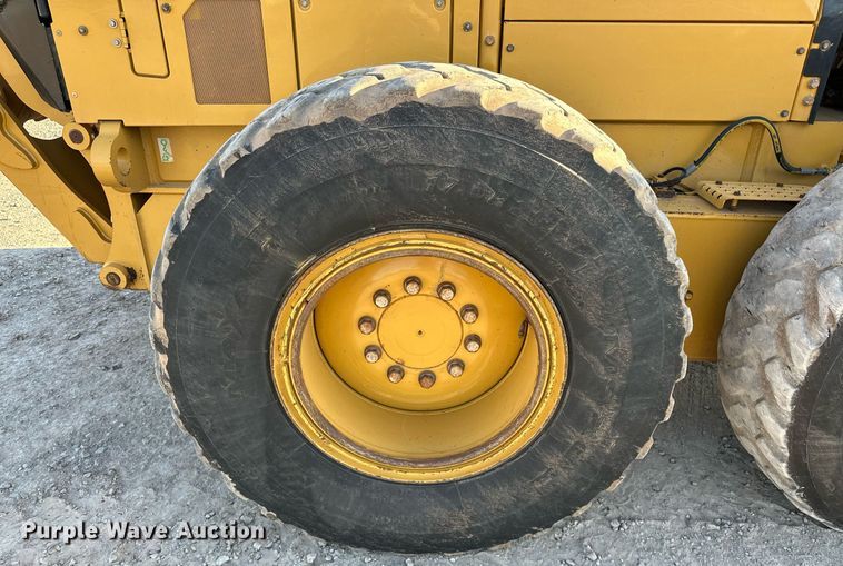 image for item OM9783 2014 Caterpillar  140M3 AWD motor grader