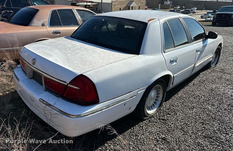 image for item OM9802 2002 Mercury  Grand Marquis 