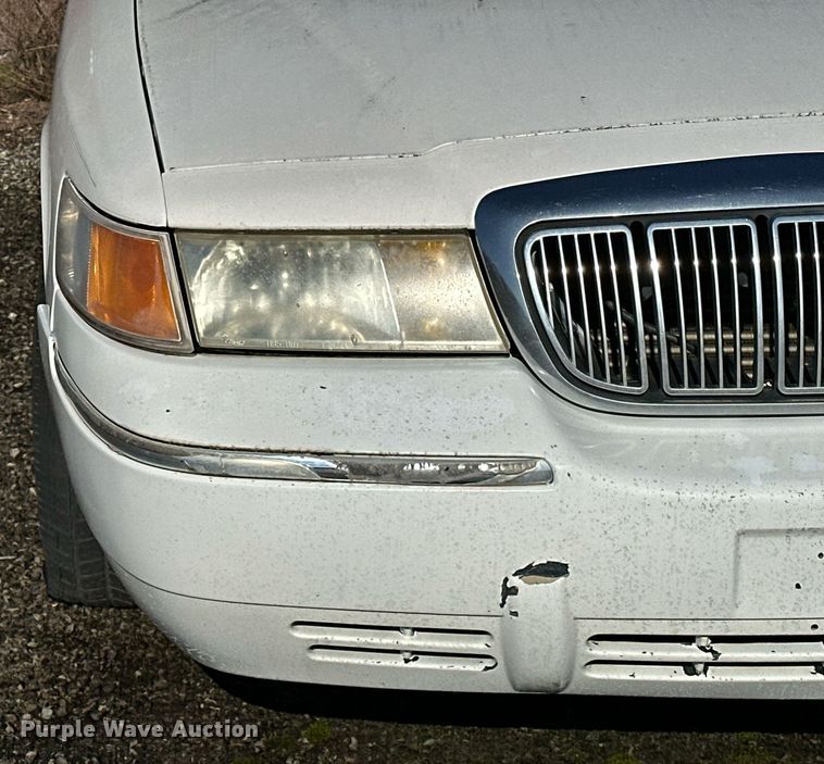 image for item OM9802 2002 Mercury  Grand Marquis 
