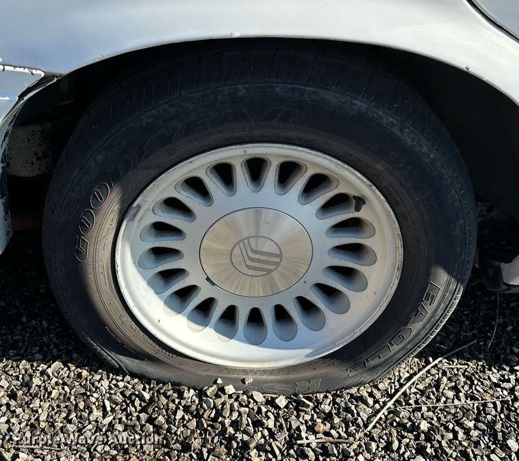 image for item OM9802 2002 Mercury  Grand Marquis 