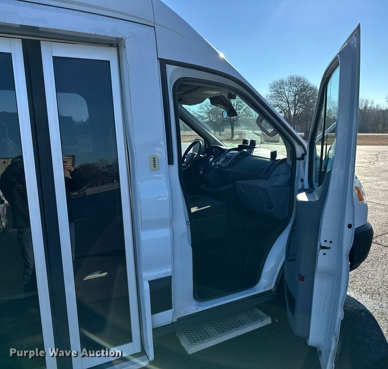 image for item OM9807 2017 Ford  Transit 350 handicap accessible van