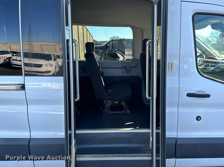 image for item OM9808 2017 Ford  Transit 350 handicap accessible van