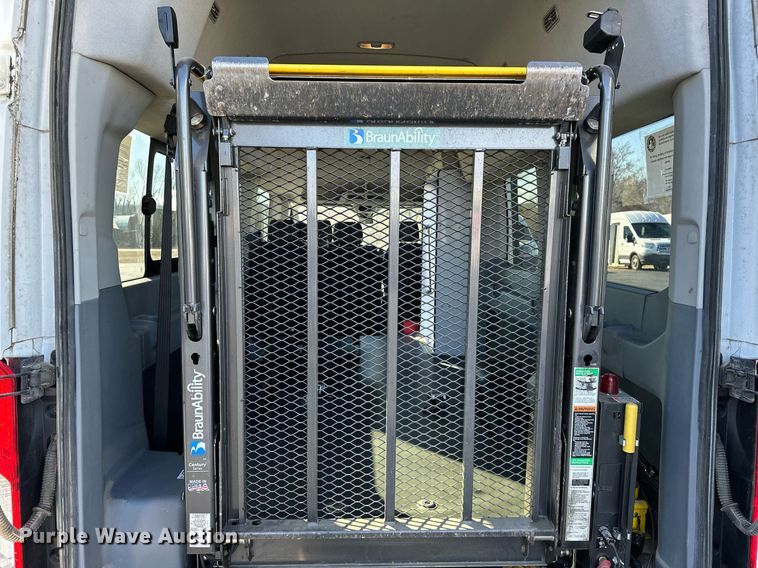 image for item OM9808 2017 Ford  Transit 350 handicap accessible van