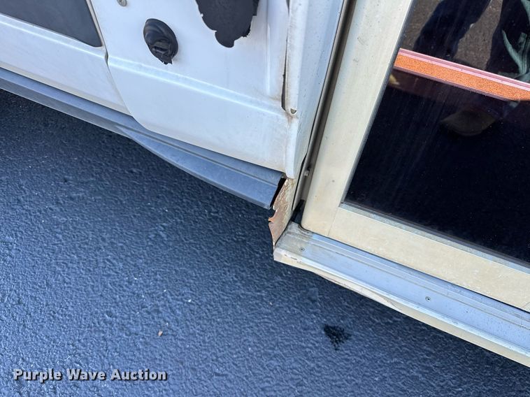 image for item OM9810 2017 Ford Transit 350 handicap accessible van