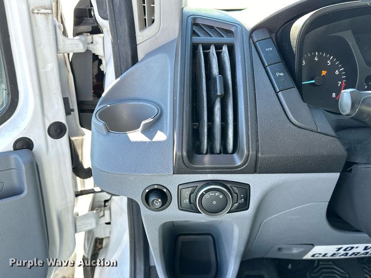 image for item OM9810 2017 Ford Transit 350 handicap accessible van