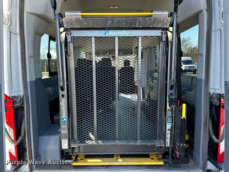 image for item OM9810 2017 Ford Transit 350 handicap accessible van