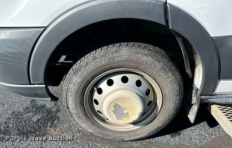 image for item OM9810 2017 Ford Transit 350 handicap accessible van