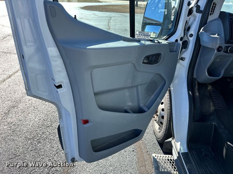 image for item OM9811 2017 Ford Transit 350 handicap accessible van