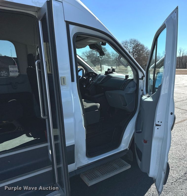 image for item OM9811 2017 Ford Transit 350 handicap accessible van