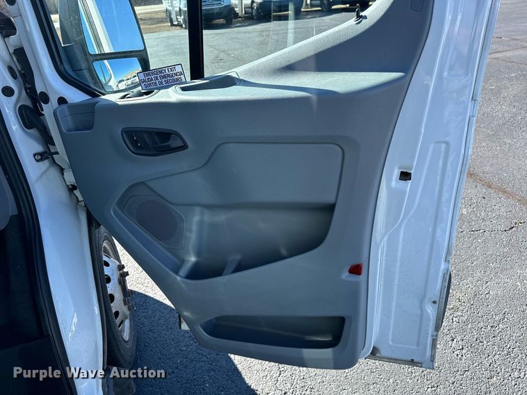 image for item OM9811 2017 Ford Transit 350 handicap accessible van