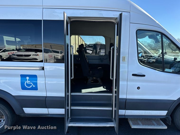image for item OM9811 2017 Ford Transit 350 handicap accessible van