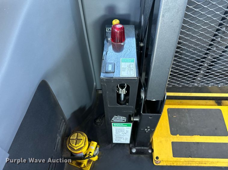 image for item OM9811 2017 Ford Transit 350 handicap accessible van