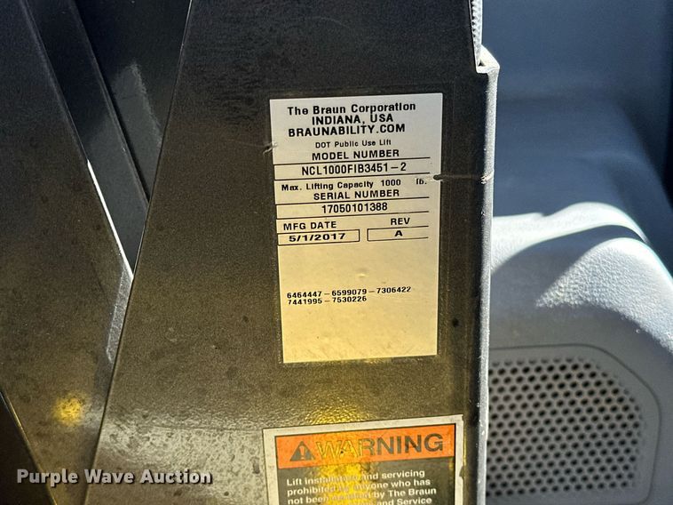 image for item OM9811 2017 Ford Transit 350 handicap accessible van