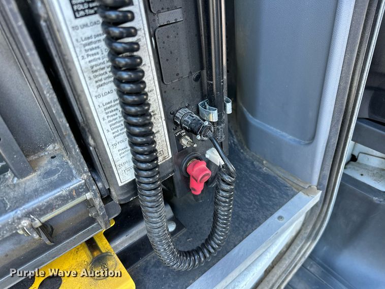 image for item OM9811 2017 Ford Transit 350 handicap accessible van