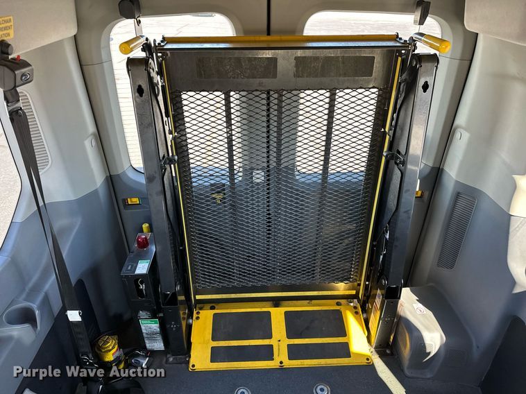 image for item OM9812 2017 Ford Transit 350 handicap accessible van