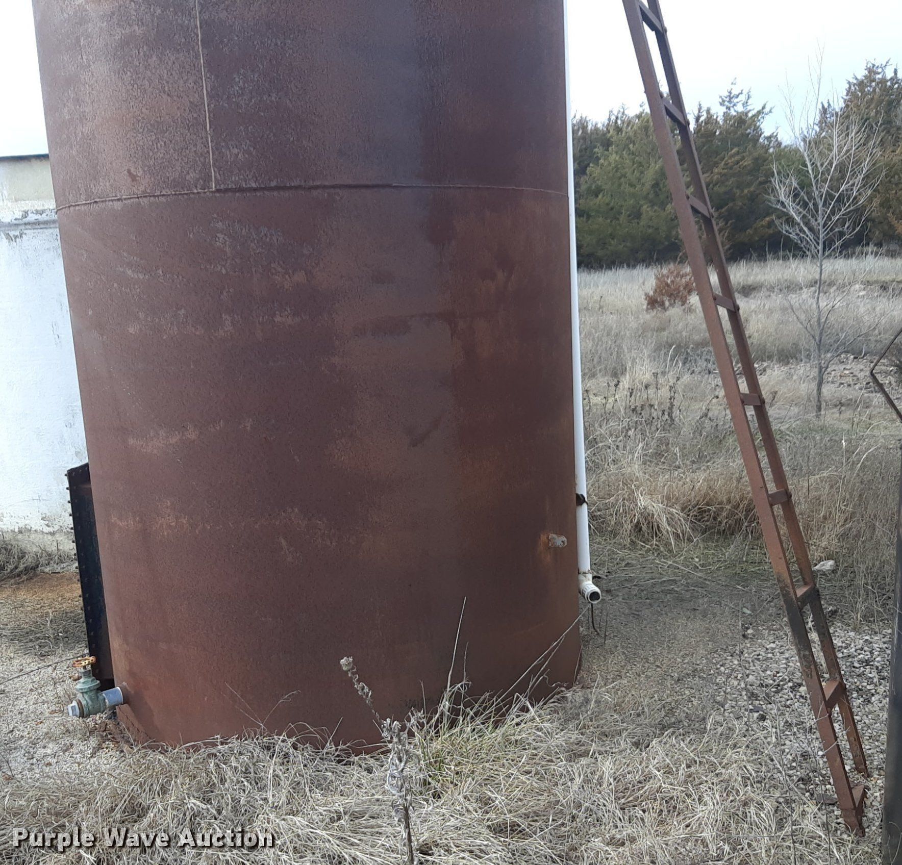 Oilfield equipment in Severy, KS Item DV9798 for sale Purple Wave