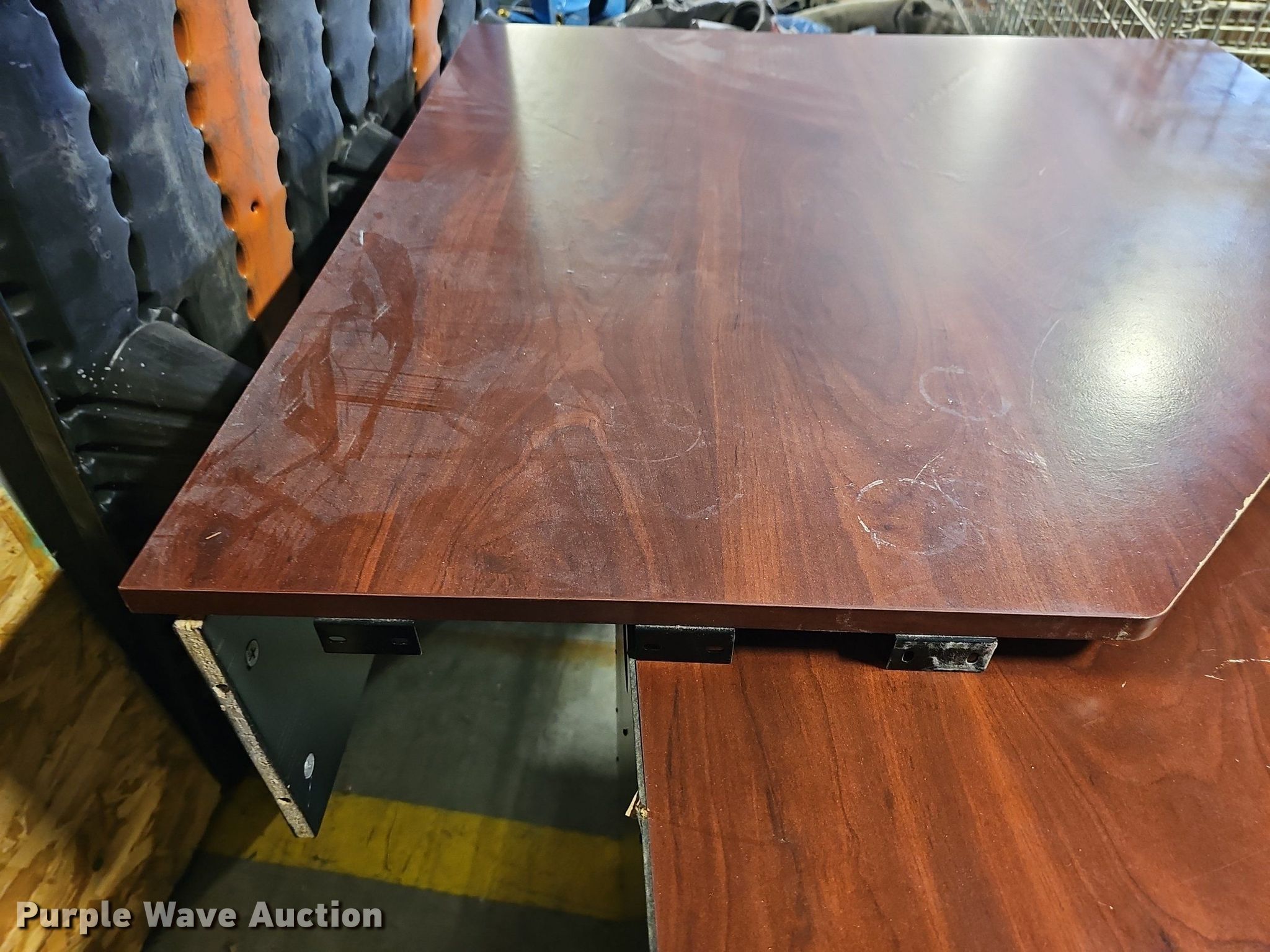 Furniture in Olathe, KS Item NE9430 for sale Purple Wave