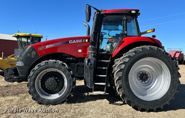 image for item DH1927 2017 Case IH Magnum 250 MFWD tractor