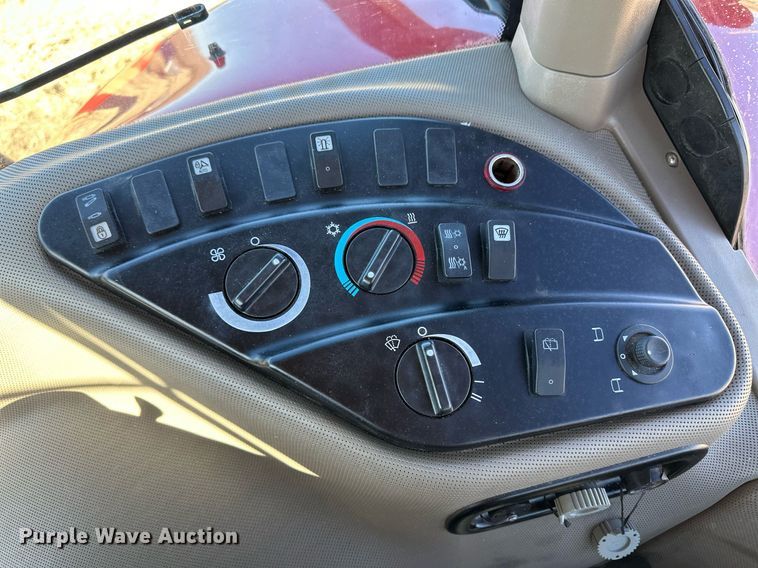 image for item DH1927 2017 Case IH Magnum 250 MFWD tractor