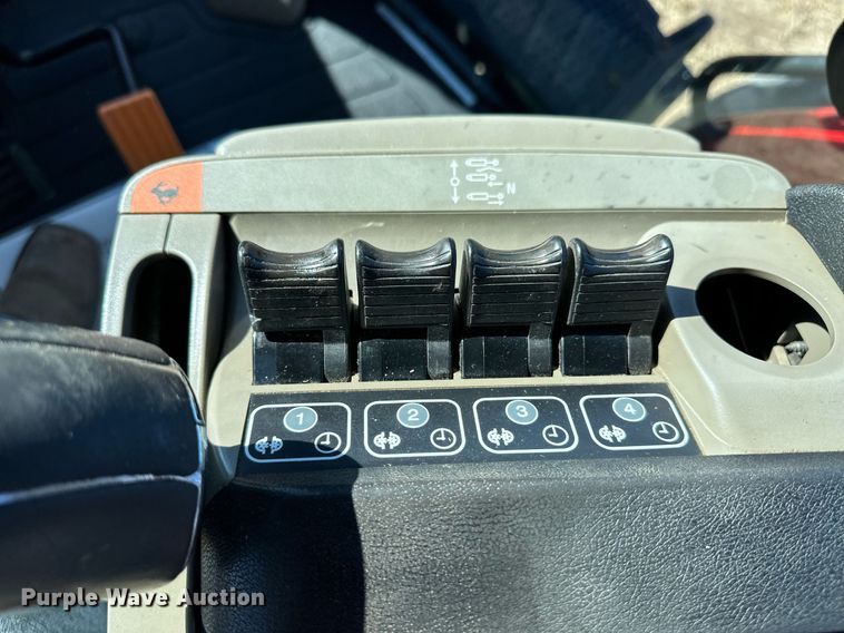 image for item DH1927 2017 Case IH Magnum 250 MFWD tractor