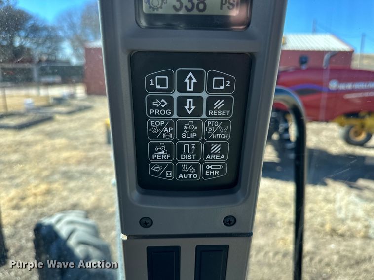 image for item DH1927 2017 Case IH Magnum 250 MFWD tractor