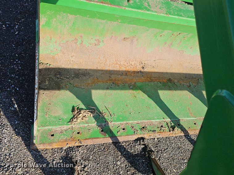 image for item DK0519 2017 John Deere 640R loader
