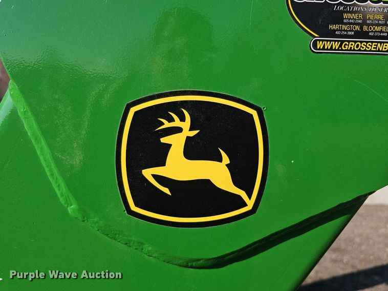 image for item DK0519 2017 John Deere 640R loader