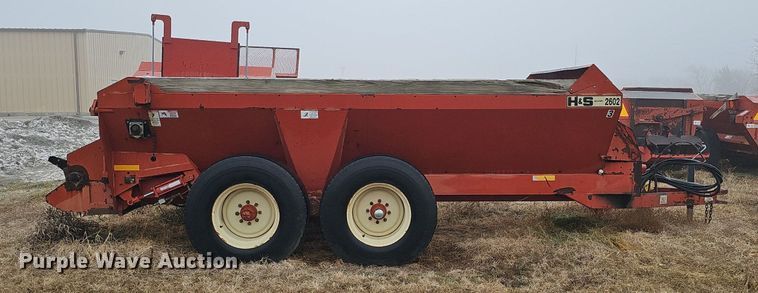 image for item DK0522 H&S 2602 manure spreader