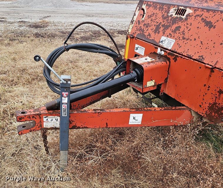 image for item DK0522 H&S 2602 manure spreader