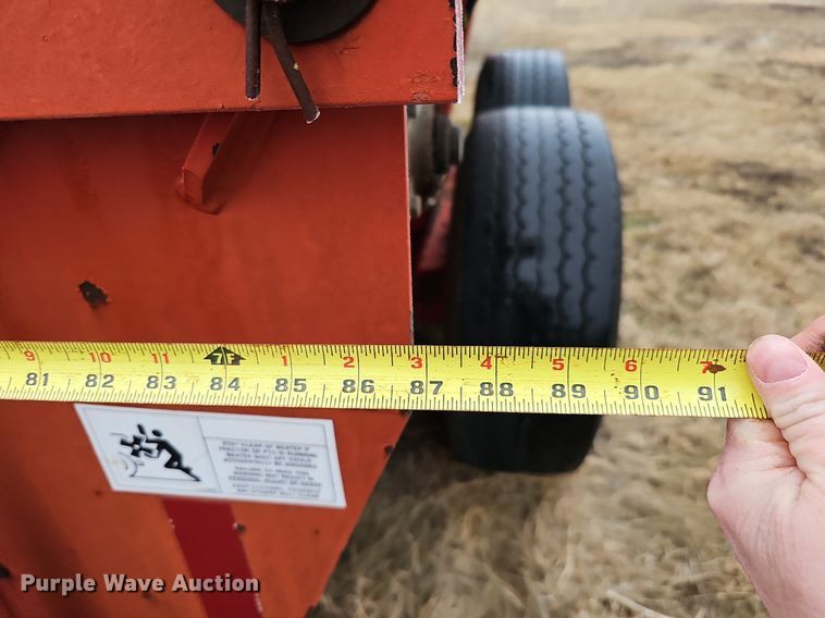 image for item DK0522 H&S 2602 manure spreader