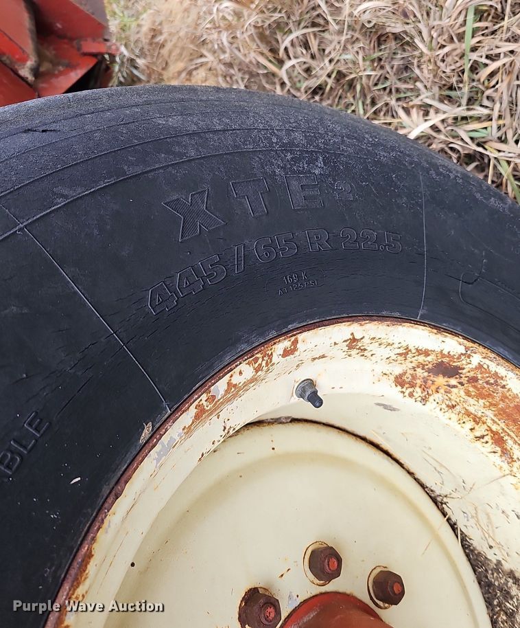 image for item DK0522 H&S 2602 manure spreader