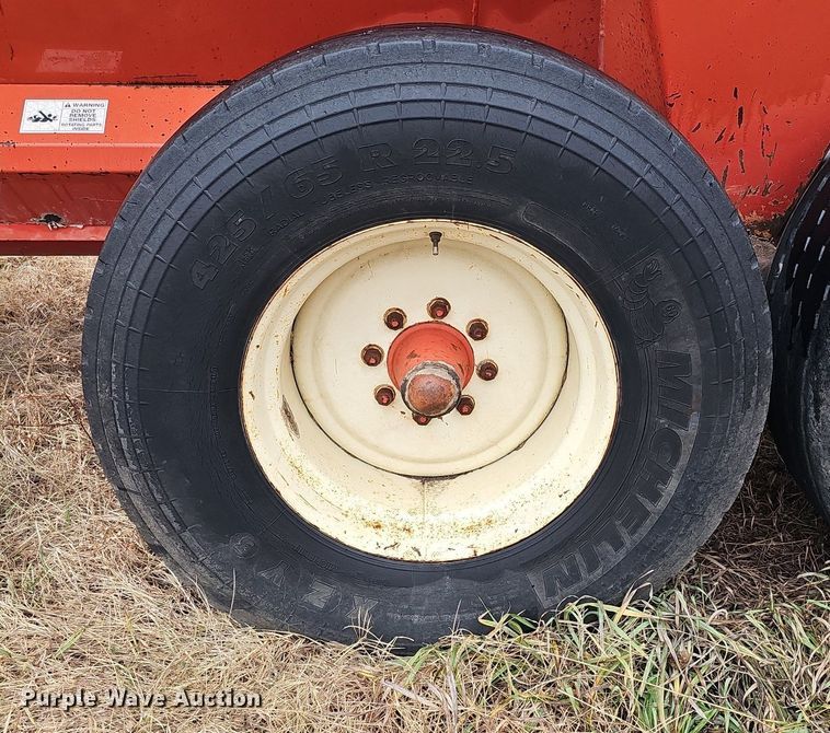 image for item DK0522 H&S 2602 manure spreader