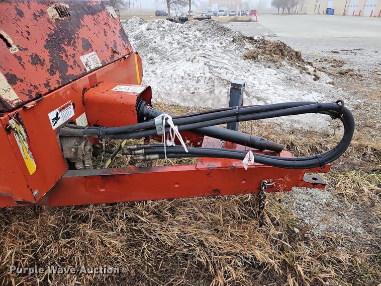 image for item DK0523 H&S 3306 manure spreader