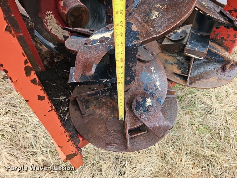 image for item DK0523 H&S 3306 manure spreader