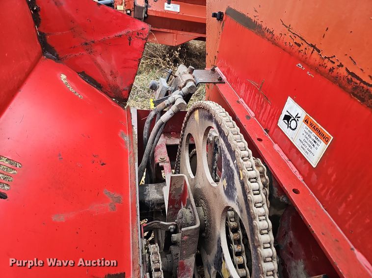 image for item DK0524 H&S 2602 manure spreader