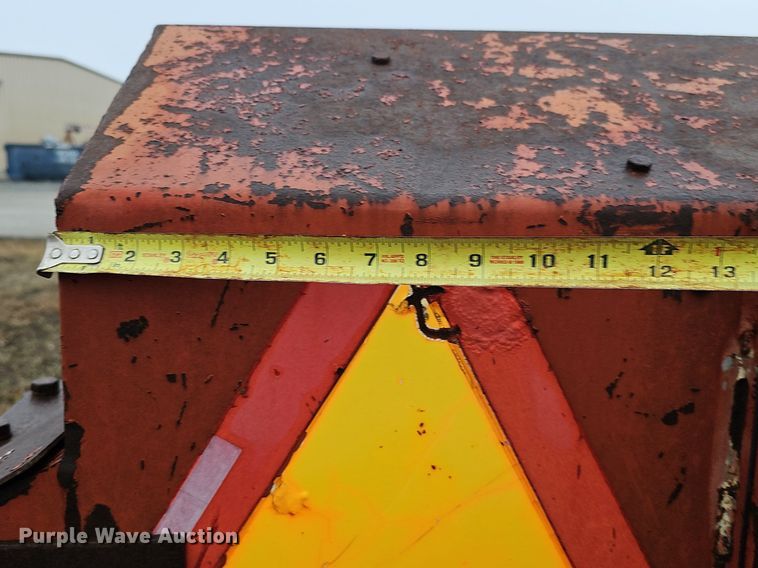 image for item DK0524 H&S 2602 manure spreader