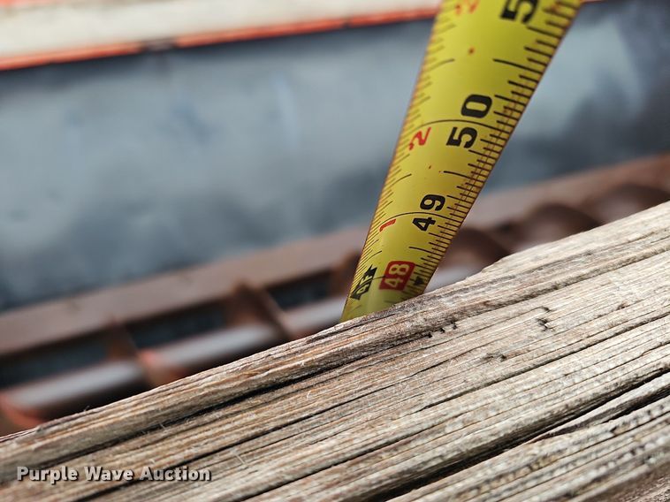 image for item DK0524 H&S 2602 manure spreader