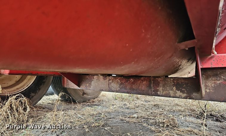 image for item DK0524 H&S 2602 manure spreader