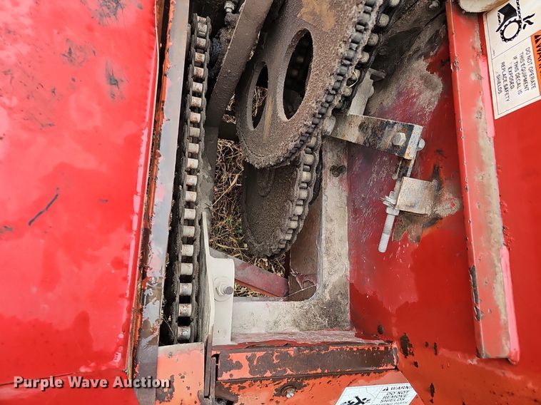 image for item DK0525 H&S 2602 manure spreader