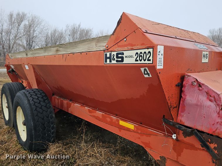 image for item DK0525 H&S 2602 manure spreader