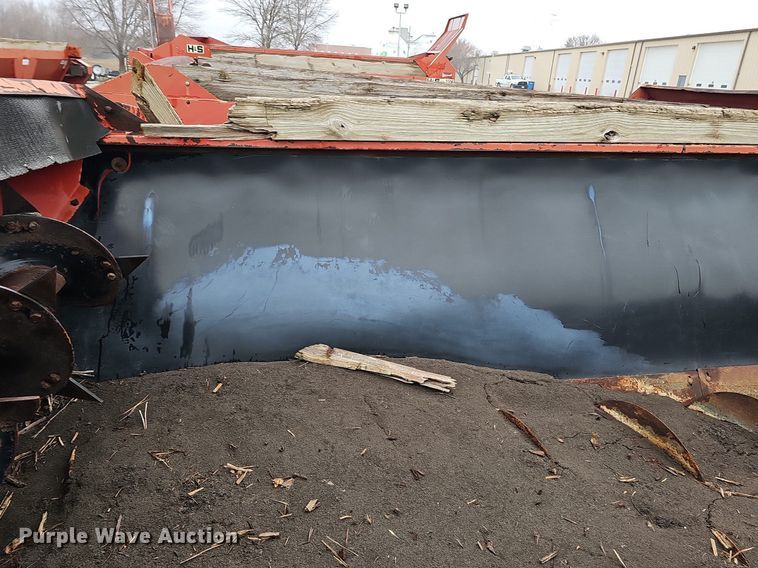 image for item DK0525 H&S 2602 manure spreader