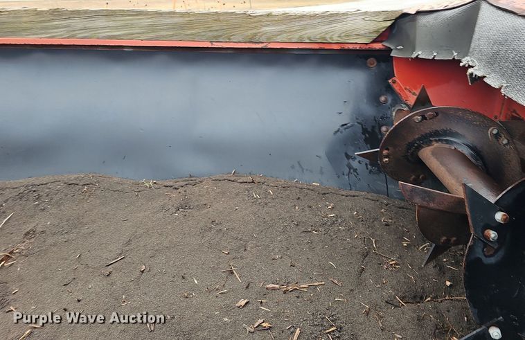 image for item DK0525 H&S 2602 manure spreader