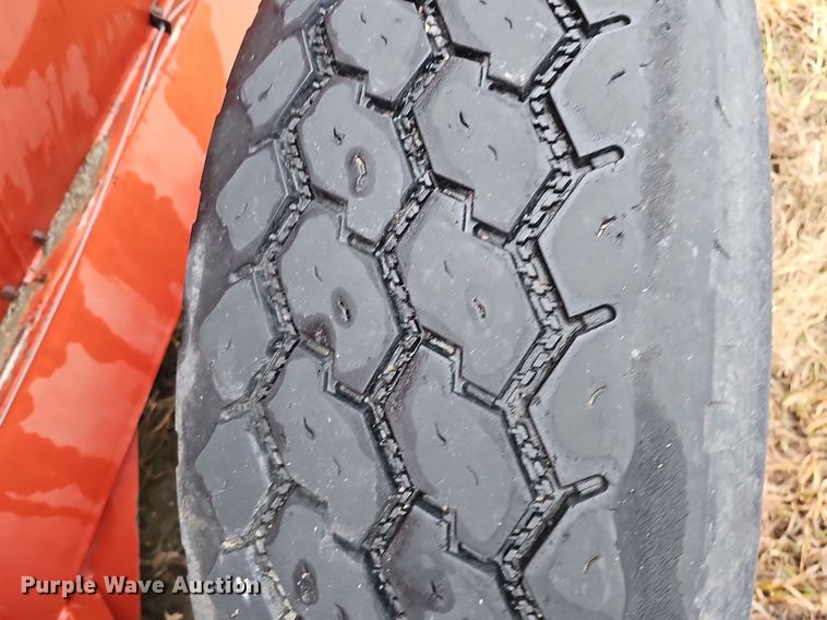 image for item DK0525 H&S 2602 manure spreader