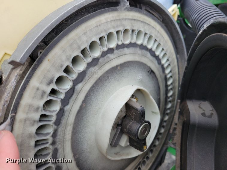 image for item DL7846 2011 John Deere DB80 planter