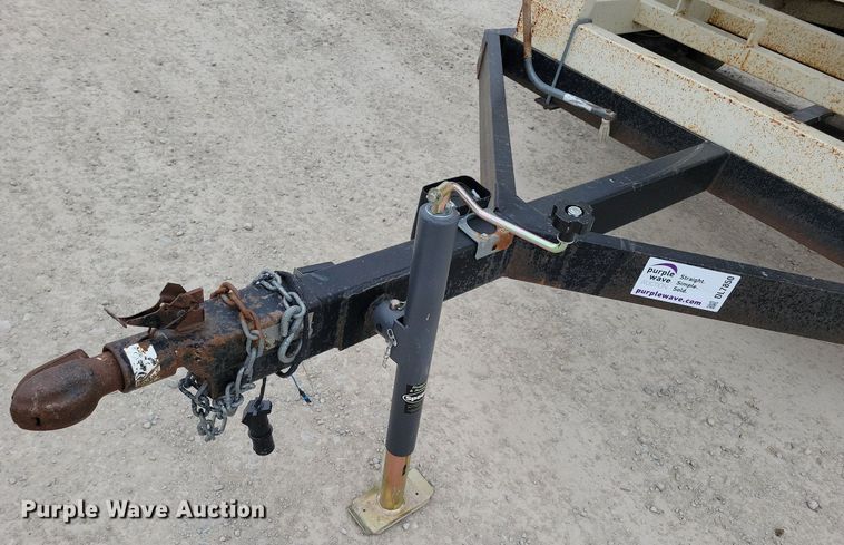 image for item DL7850 Friesen 240 seed tender