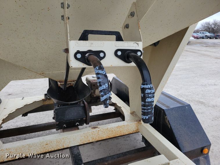 image for item DL7850 Friesen 240 seed tender